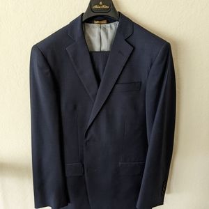 Brooks Brothers 38S Navy Suit